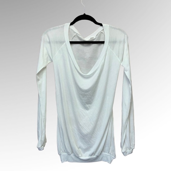 Amade top - Picture 1 of 6